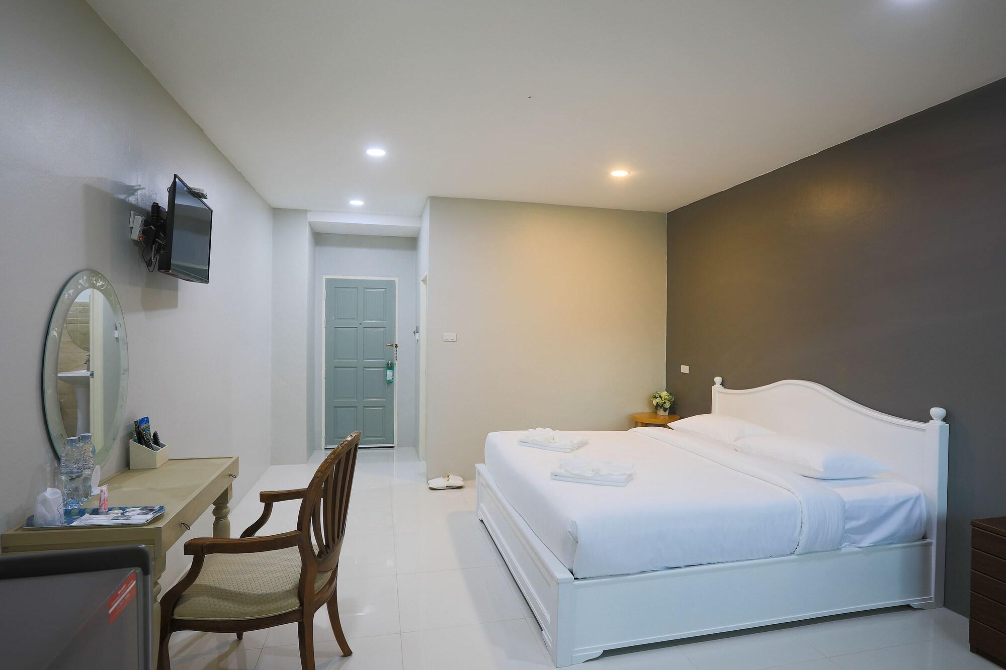 Phuket Nonnita Boutique Resort - Sha Plus Esterno foto
